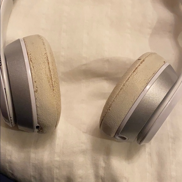 Beats by Dre Solo 2 - Picture 3 of 6